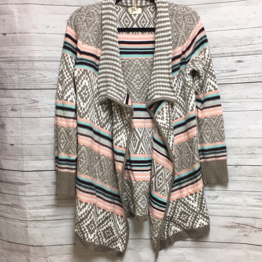 Cardigan sweater